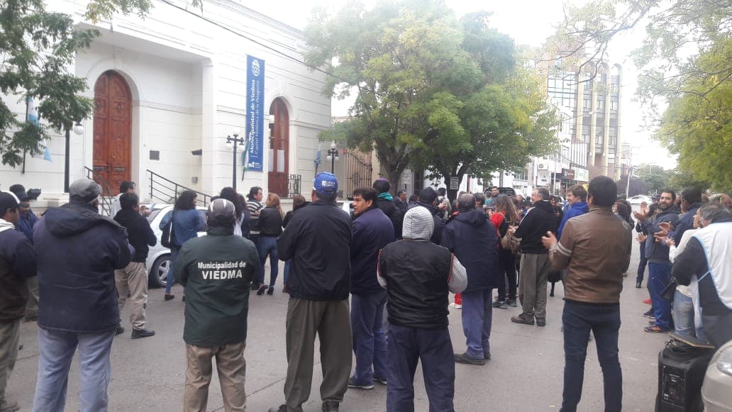 Nuevamente los empleados municipales rechazaron la propuesta salarial de Foulkes