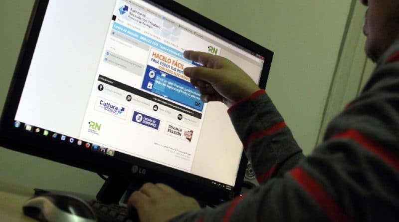 Es ilógico que los impuestos aumenten cuanto el pueblo sufre la misma crisis económica que los gobiernos