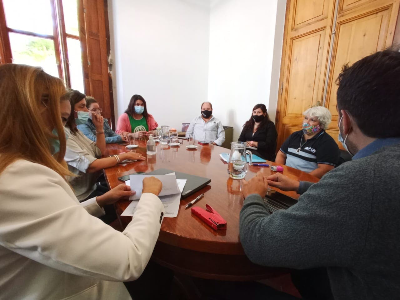 El municipio de Viedma acordó con los gremios un 15% de recomposición salarial para los empleados