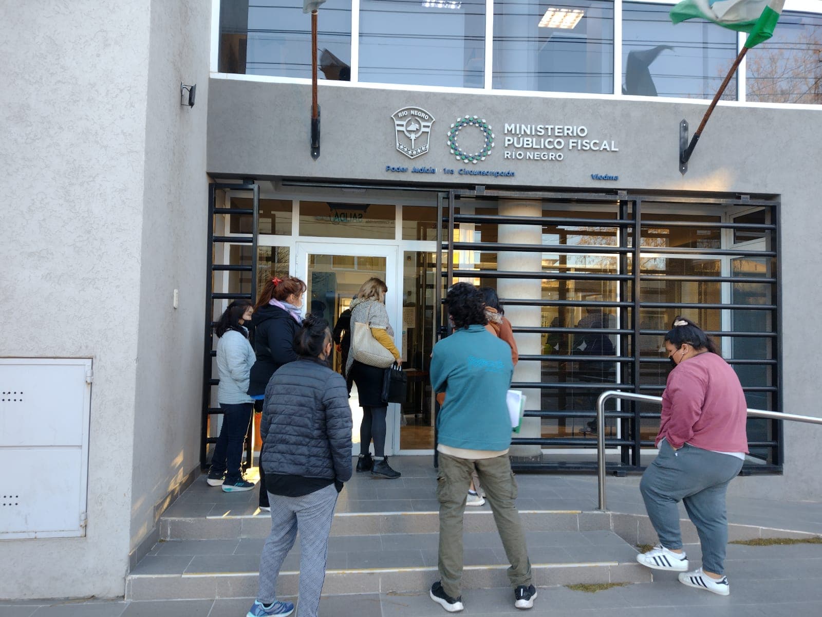 Prisión preventiva para un delincuente acusado de haber agredido a las propietarias de un comercio en el Barrio 1016