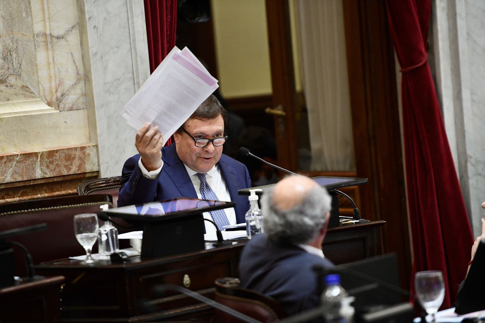 Weretilneck fue distinguido por su labor en el Senado