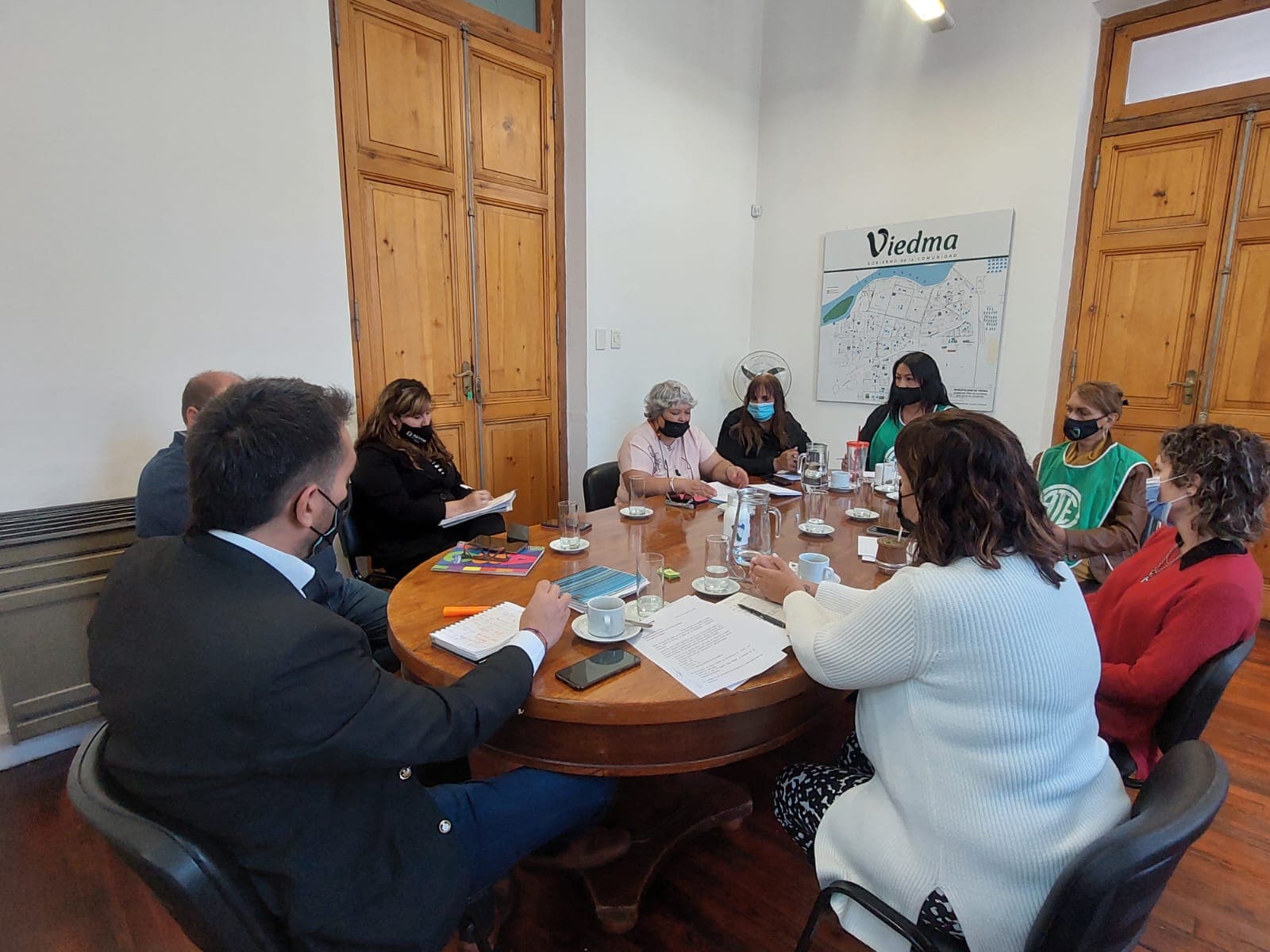 Los sindicatos SOYEM, UPCN y ATE se reunieron con el ejecutivo de Viedma por salarios