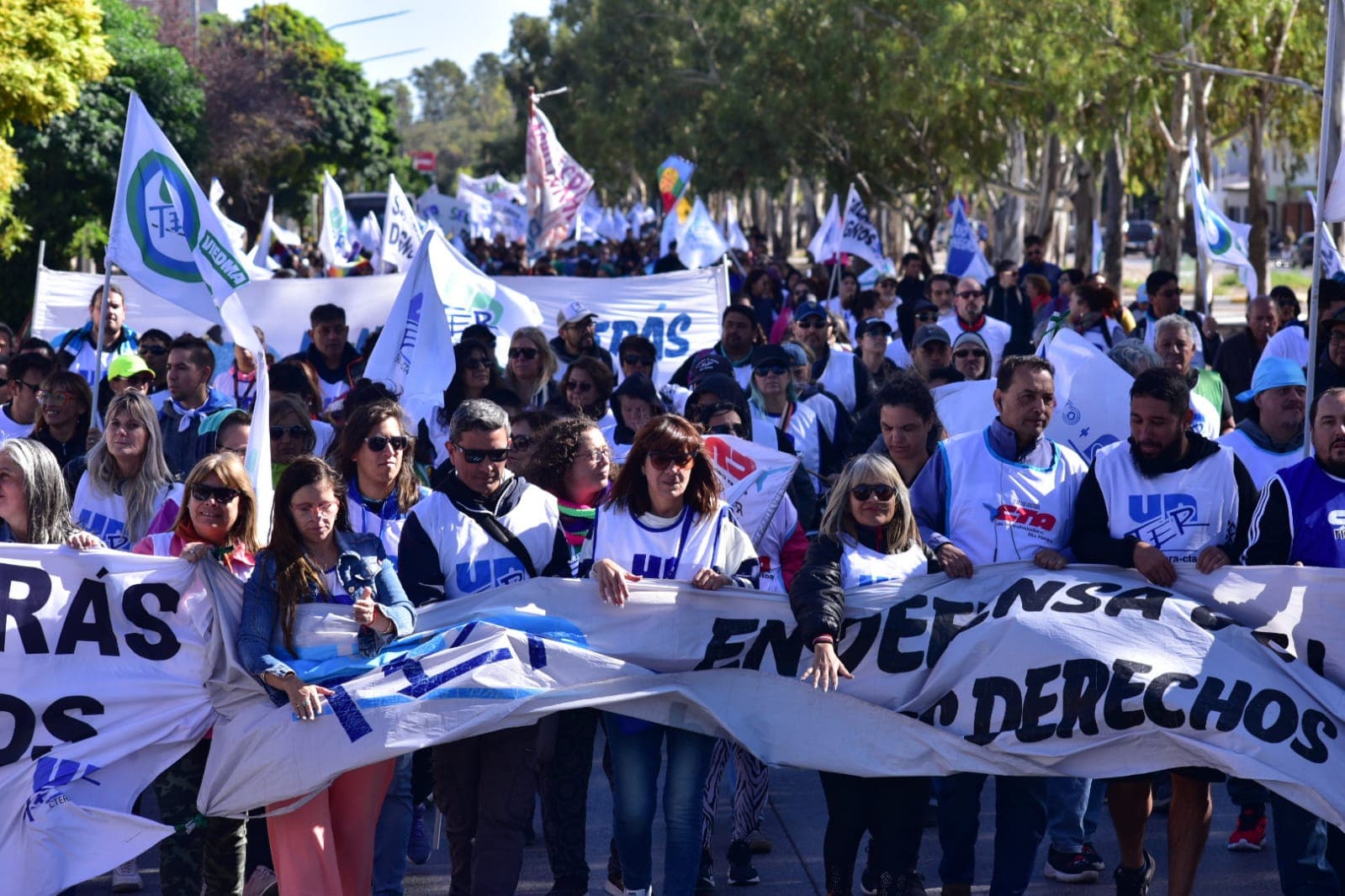 Para UnTER la movilización fue de más de cuatro mil personas y el paro tiene un 95% de adhesión