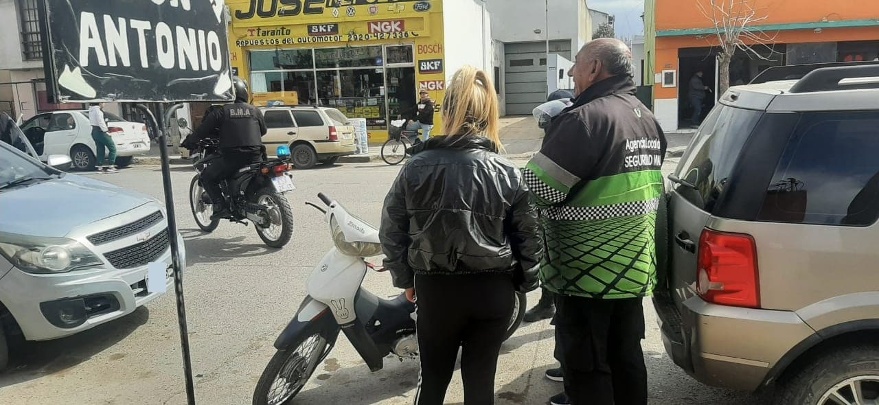 La Policía secuestró siete motos y un auto den operativos de control