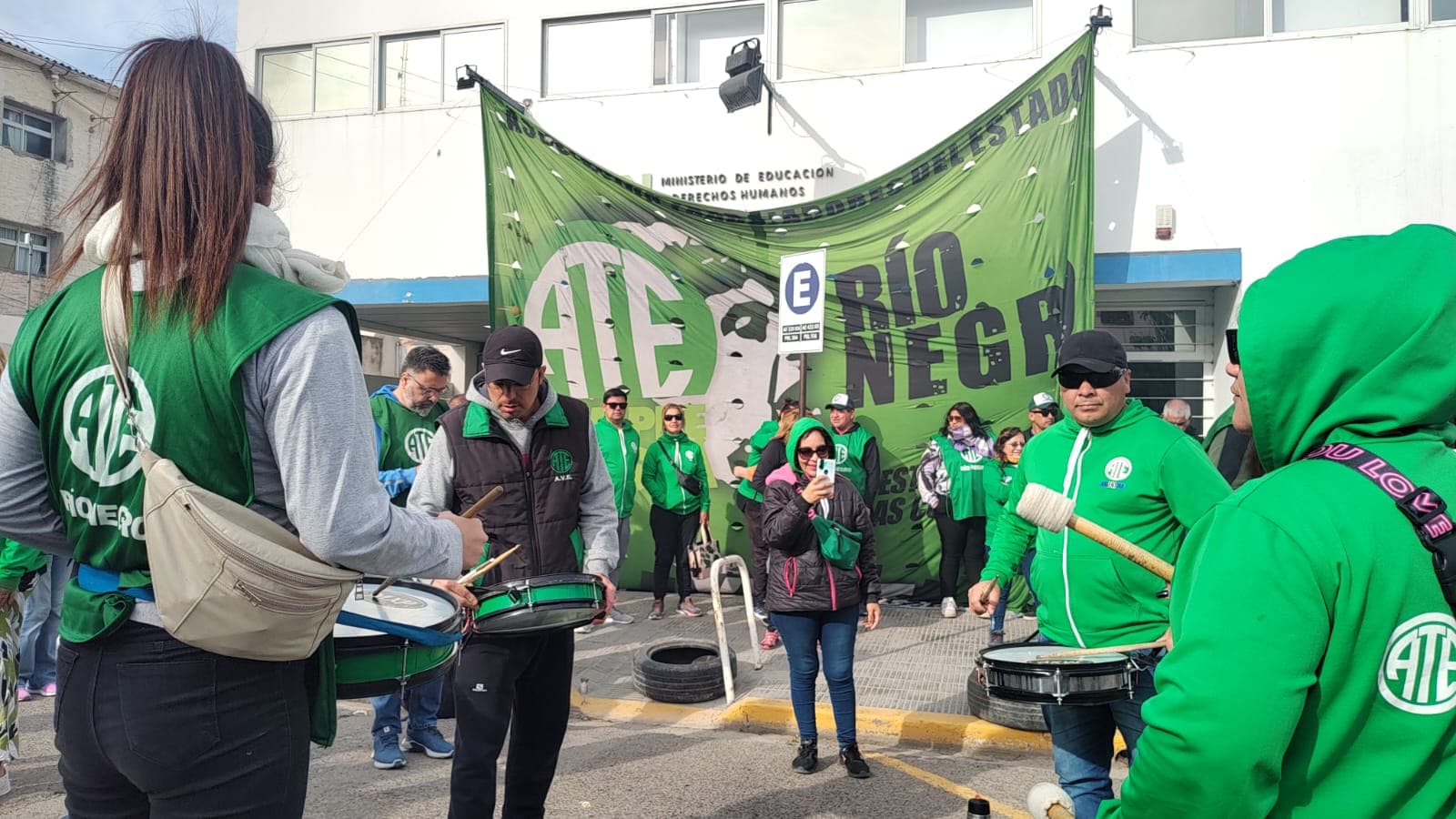 Con protestas se realiza el primer día de paro dentro de las 48 horas anunciadas por ATE
