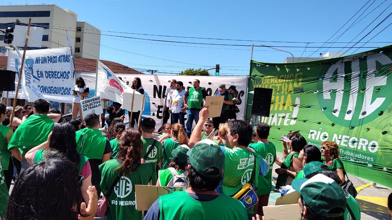 El gremio ATE le pide al gobierno de Rio Negro que no descuente el día de huelga del próximo 24