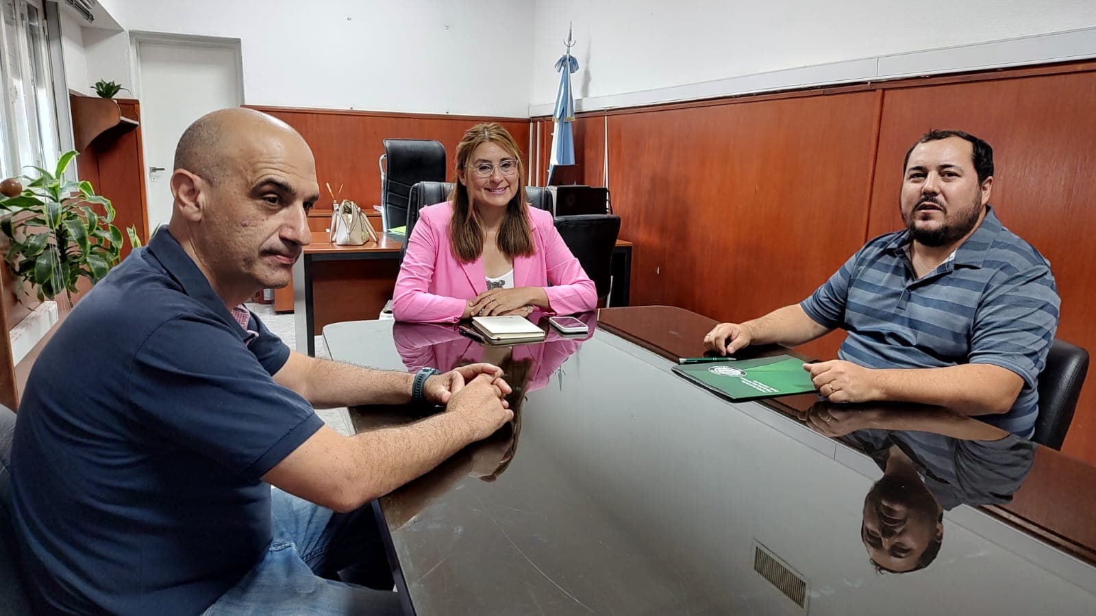 El gremio ATE se reunió con la presidente del IPROSS para conocer la situación de la obra social