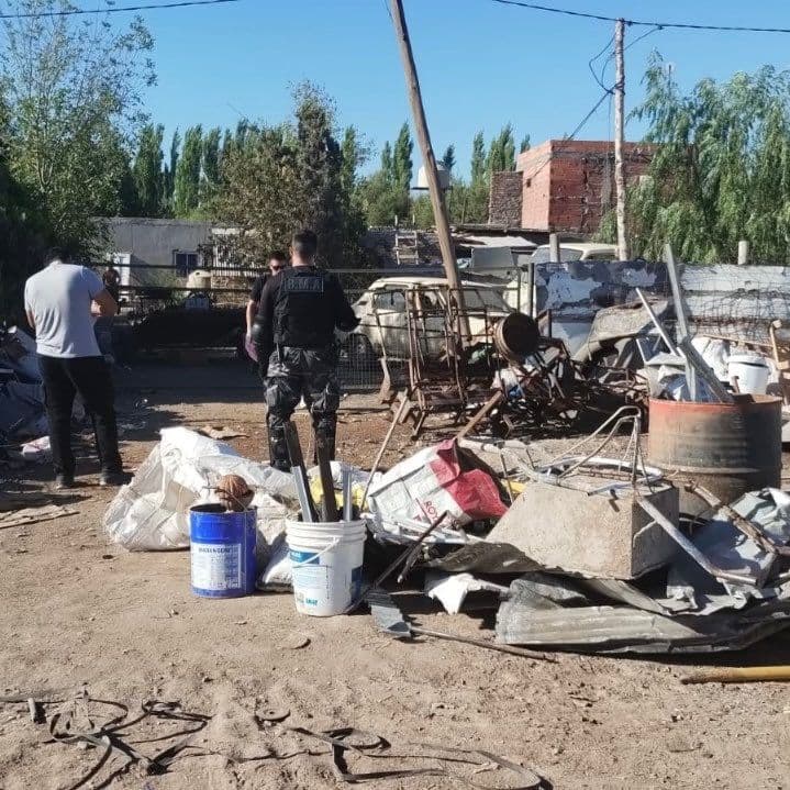 Por el robo de cables, la Policía de Rio Negro clausura centro de compra venta de metales