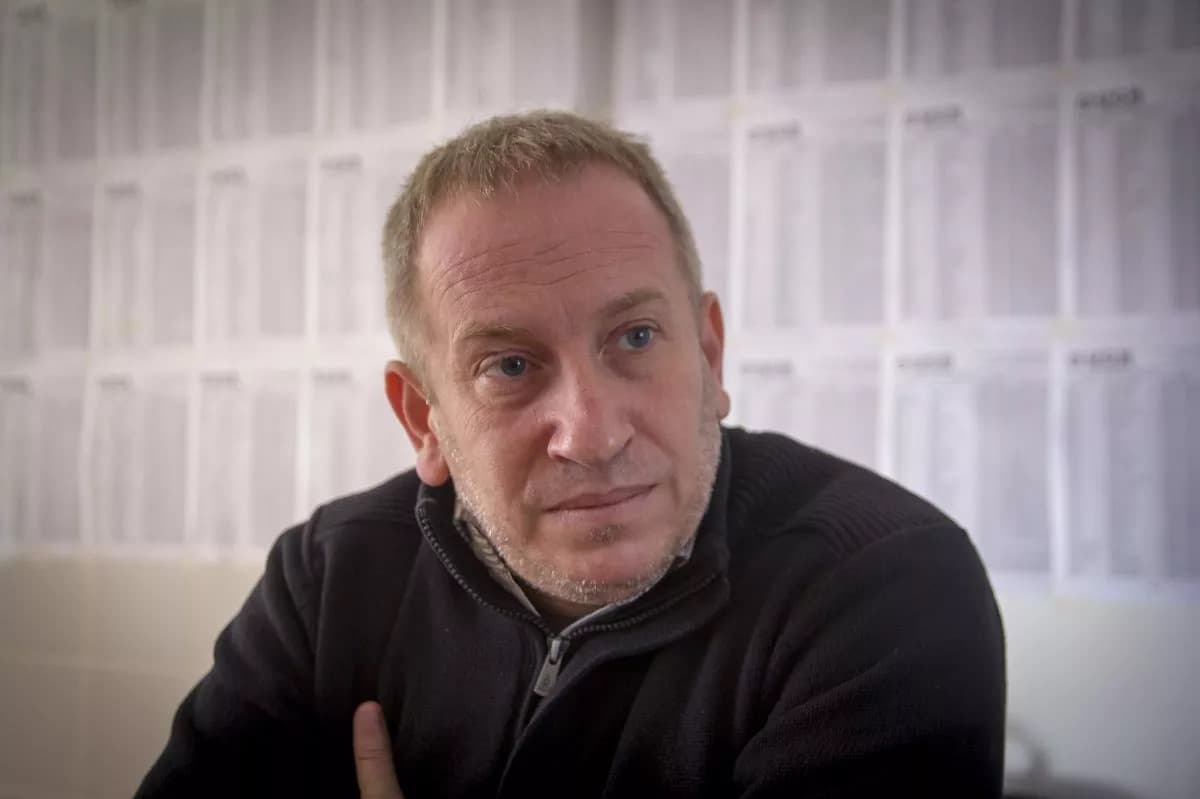 «El mismo Pacto que Weretilneck firmó con la mano y ahora intenta borrar con el codo, plantea la necesidad de reducir el gasto público»