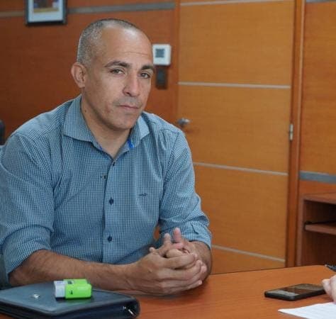 Suspendieron por 90 días de la conducción del gremio APEL al secretario General Gustavo Morón