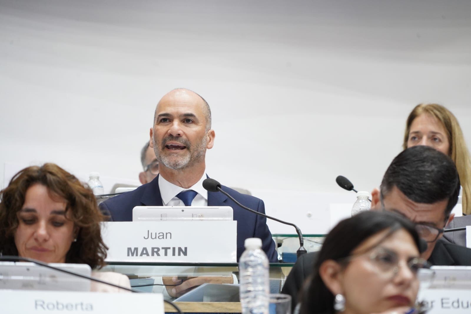 En primera vuelta se aprobó la declaración de la educación como servicio estratégico esencial