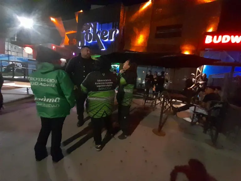 Los menores en locales nocturnos y la extensión horaria es un tema que no se termina en Viedma y preocupa a funcionarios locales
