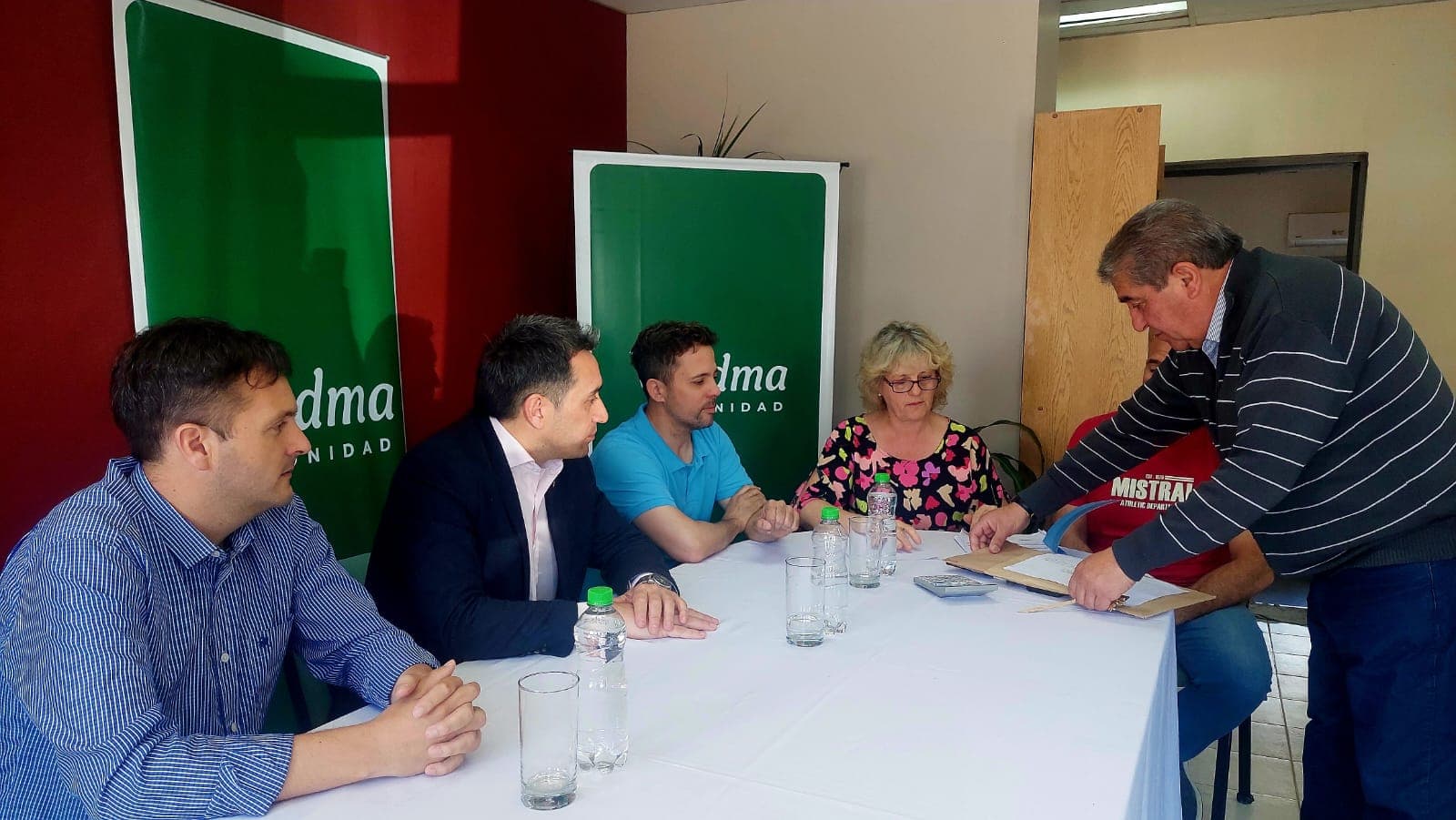 Se presentó una empresa para realizar las obras de refacción en la confitería del balneario La Lobería