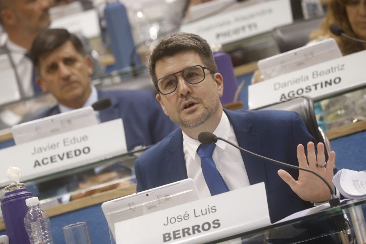 «El carácter vitalicio de quienes integran el Poder Judicial resulta contrario a las exigencias actuales”