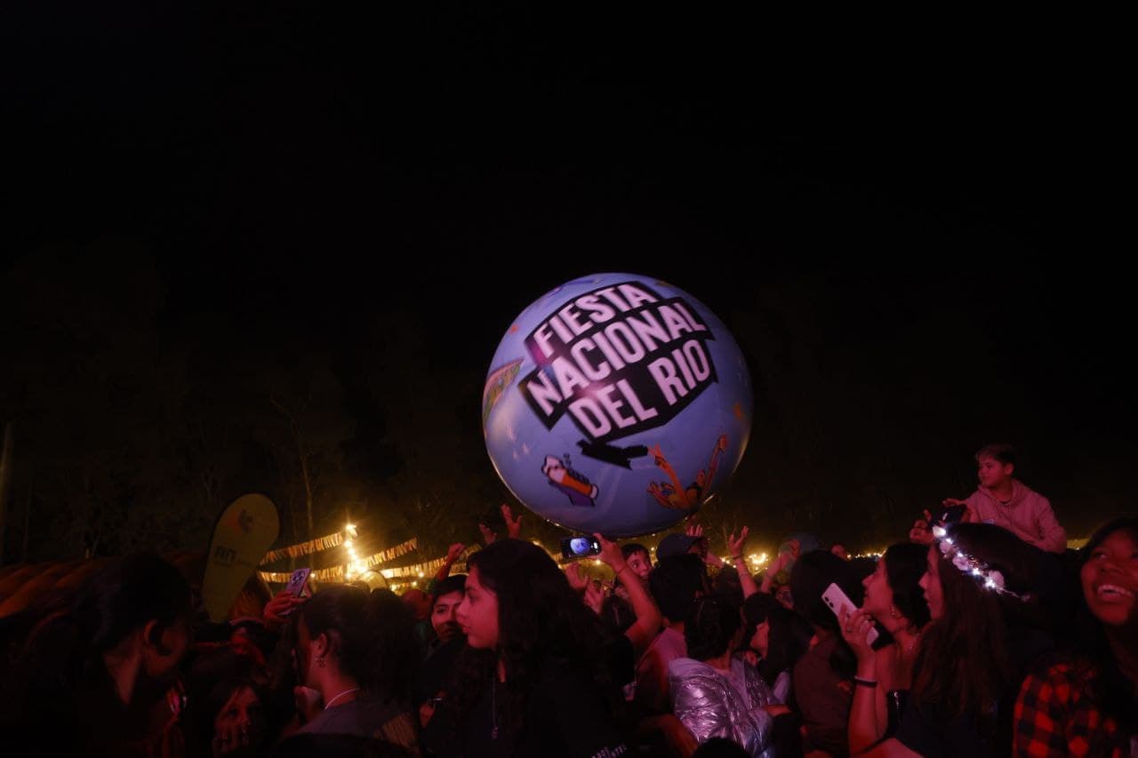 Continúan las críticas al Municipio de Viedma por gasto en la Fiesta del Río y por la toma de deuda para comprar maquinarías