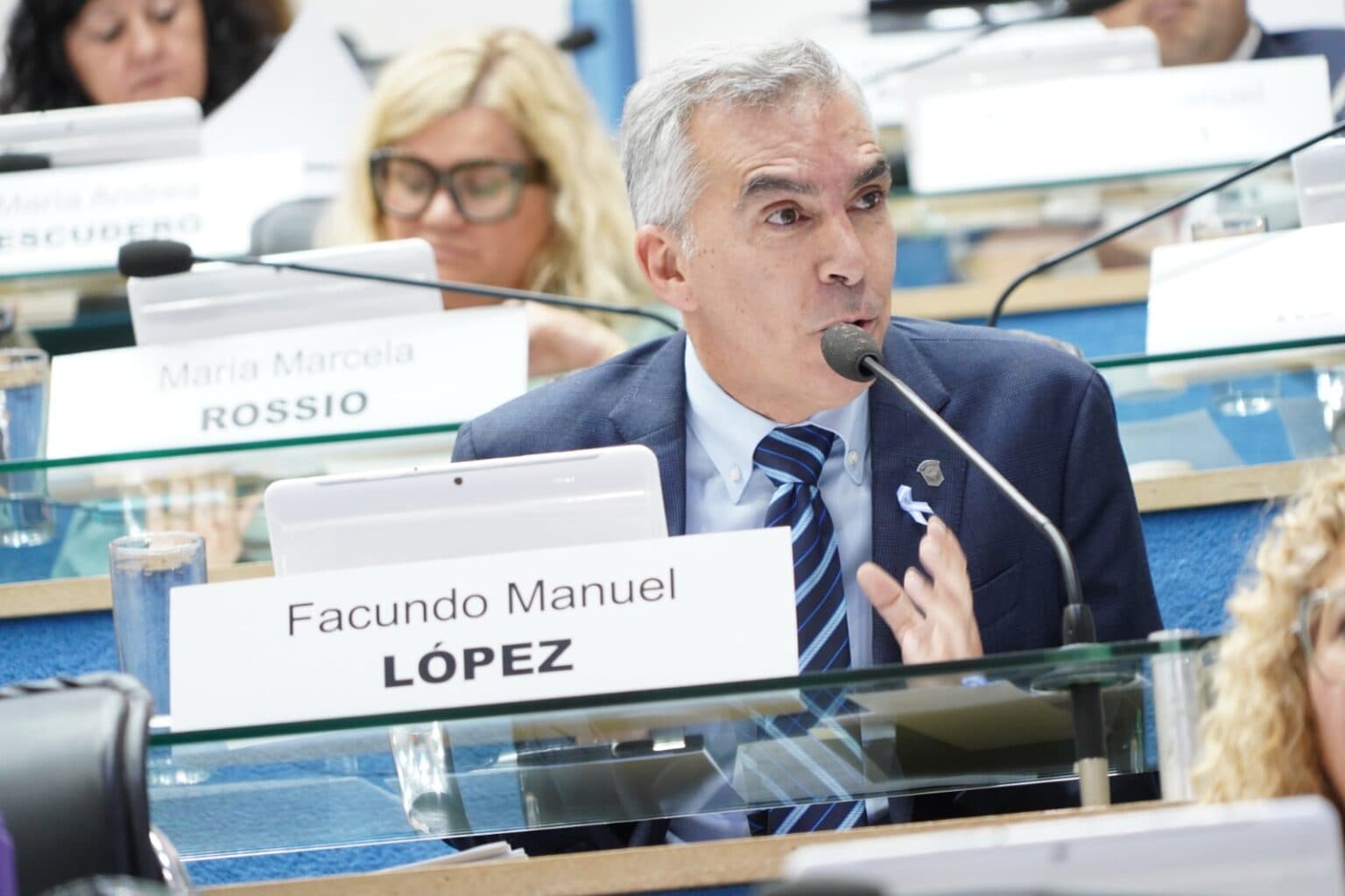 Nuevo endeudamiento para la provincia solicitado por Weretilneck y aprobado por mayoría en la Legislatura