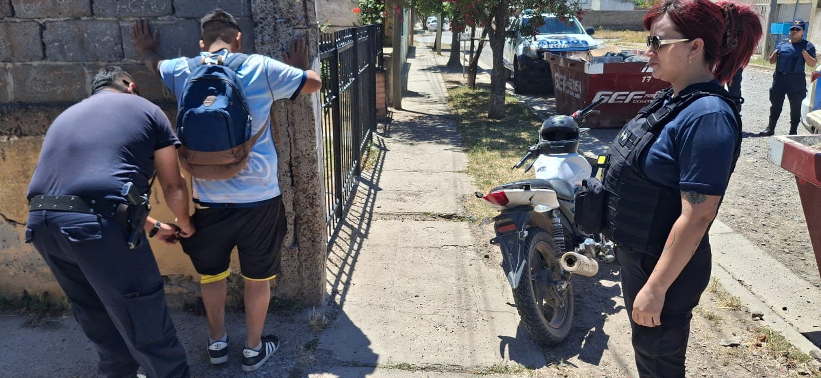 La policía detiene a dos sujetos por intento de robo en Viedma