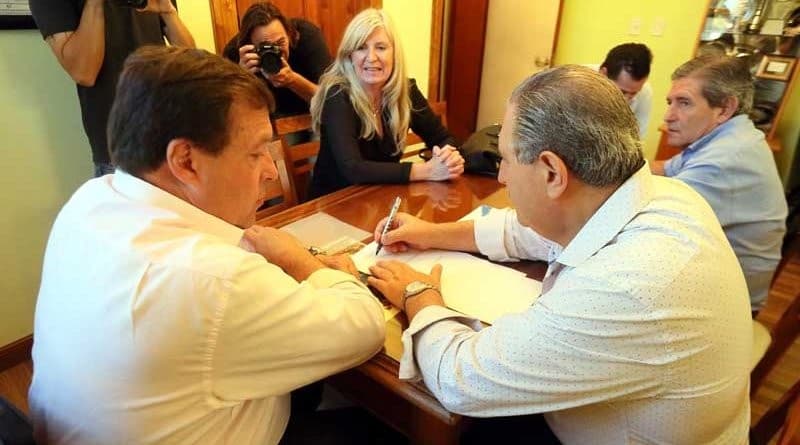 «A Weretilneck y Scalesi bien les cabe lo que Mirtha Legrand le dijo a la pareja presidencial ‘Ustedes no ven la realidad»