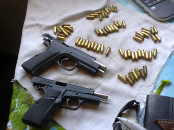 Siete allanamientos en Viedma, un detenido y varios elementos secuestrados por la Policía