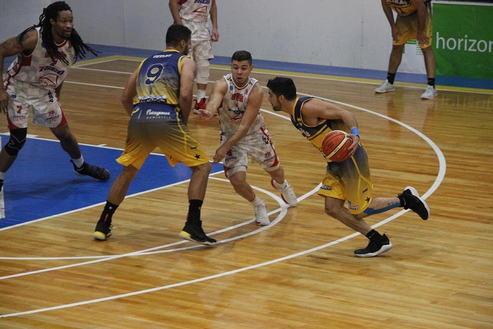 Atenas de Patagones perdió por 100-86 frente a Hispano Americano de Río Gallego