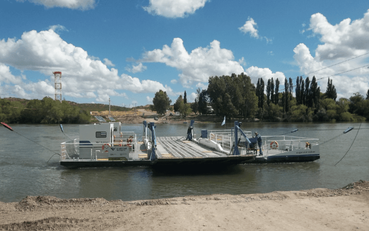 Se reanuda el servicio de la balsa de Guardia Mitre
