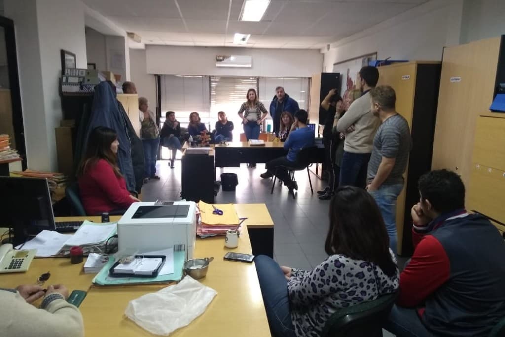 Por salarios y precariedad laboral en la Secretaría de Energía se reunirá ATE con Caldeiro