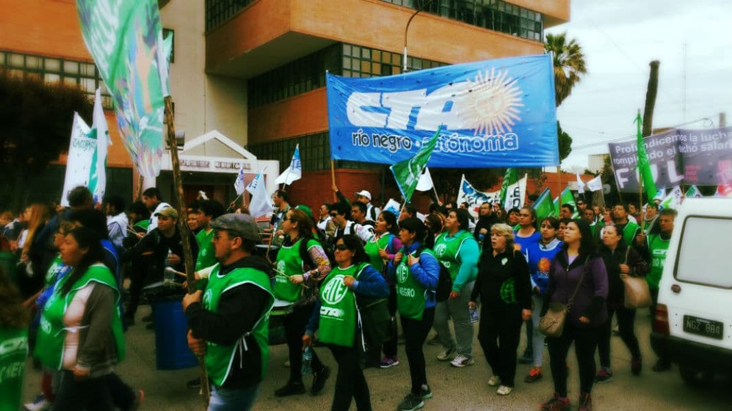 La CTA llama a los gremios «a unirse contra el decretazo de Weretilneck»