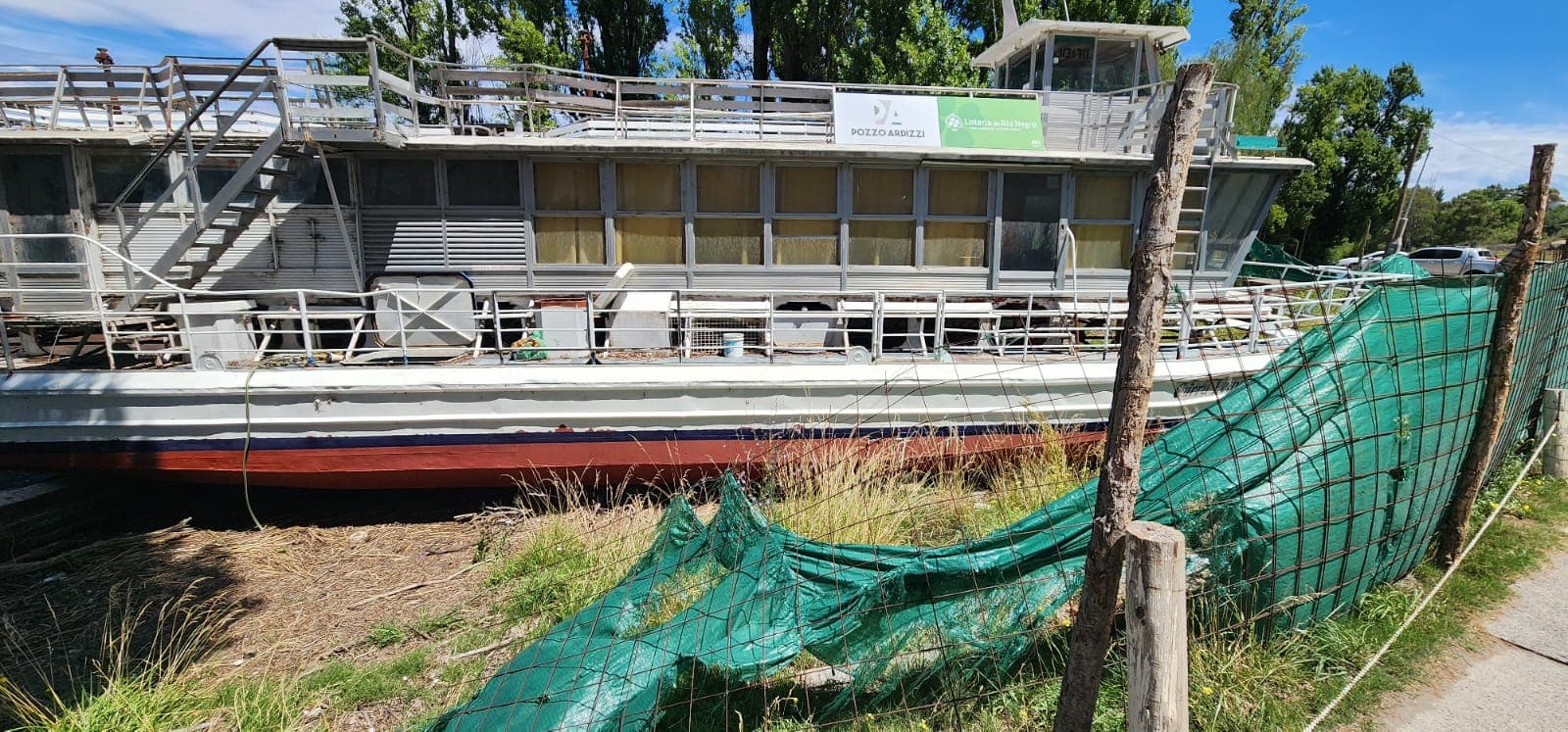 «Es necesario definir el destino del Catamarán, su deterioro es grave y cada vez se encuentra peor»