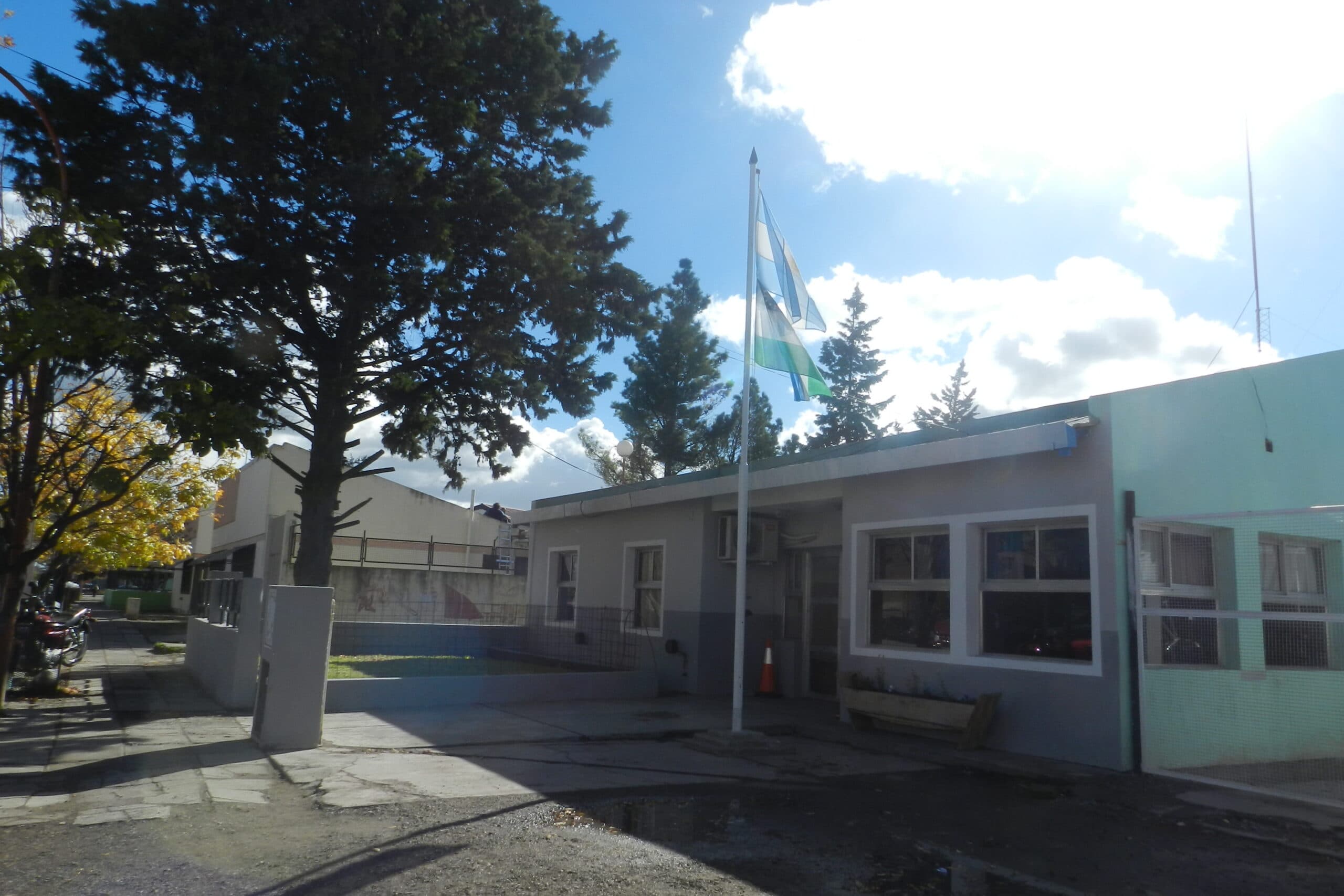 Encuentran objetos de la Policía en un allanamiento