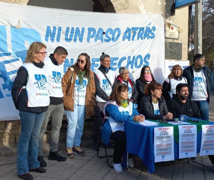 UnTER ratificó el paro docente de este miércoles