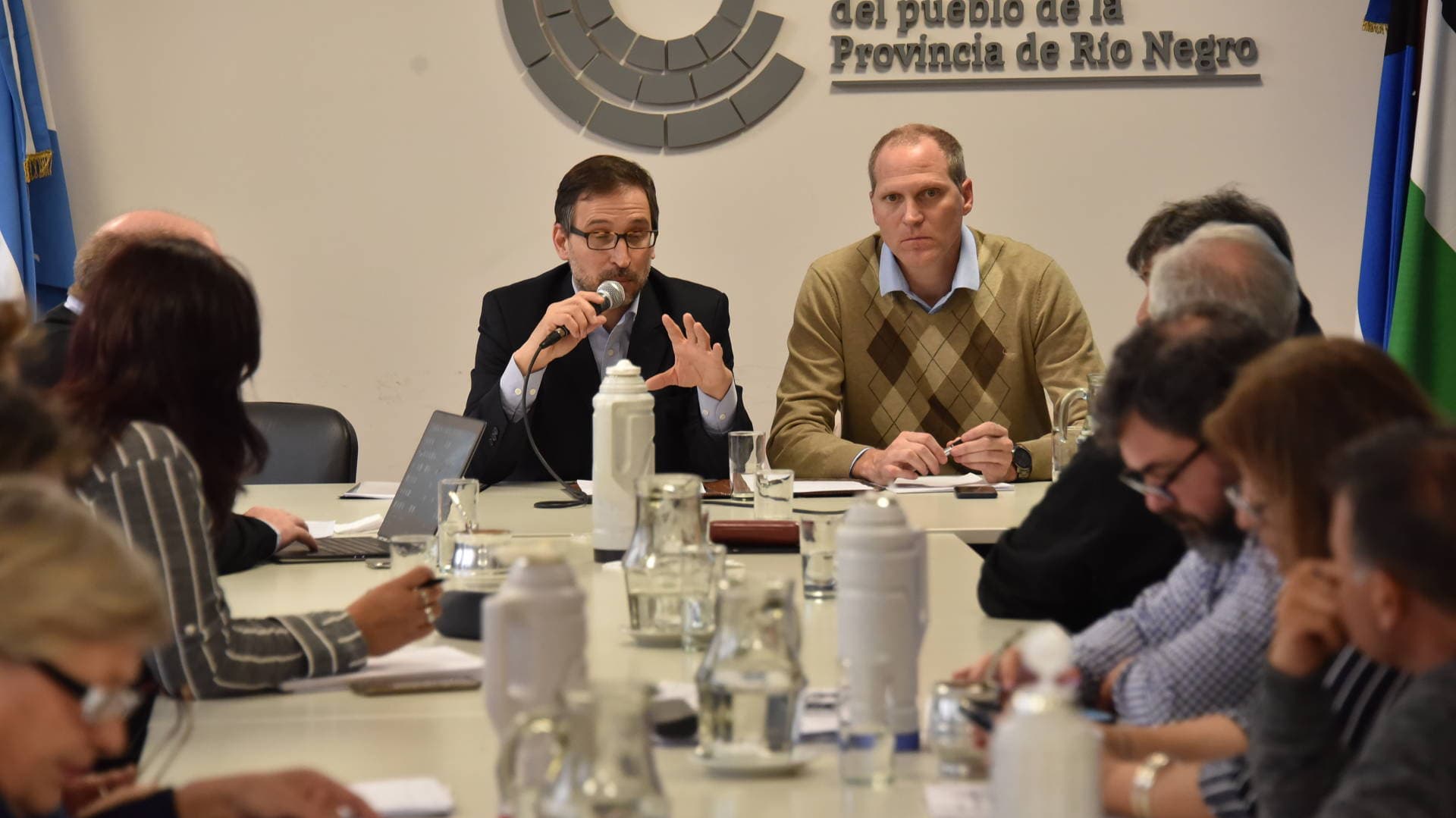 Domingo respondió consultas en la comisión de seguimiento del Plan Castello