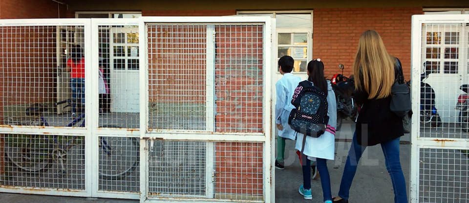 El día de clases perdido por el paro se recuperará el 23 de junio