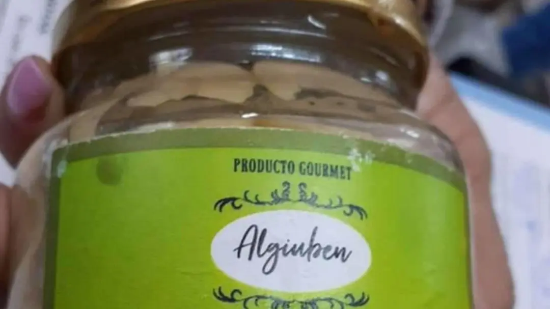 Prohiben el consumo de aceitunas con rótulo “Algiuben – Producto Gourmet” y suplementos dietarios marca “Lipoblue”