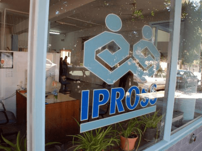 El IPROSS deberá aprobar la colocación de un botón gástrico