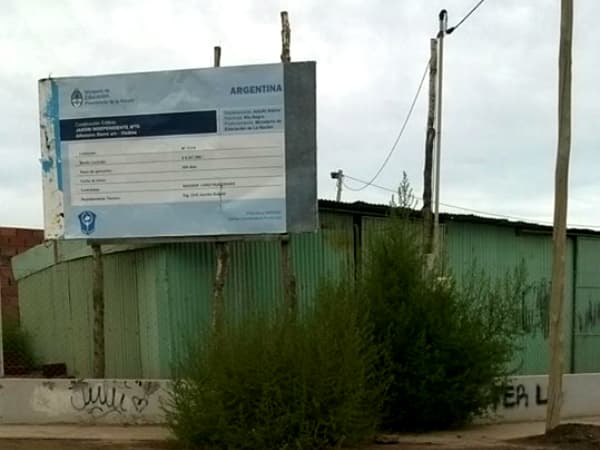 Solicitan la finalización de la obra del Jardín N° 70 que se paralizó por la quiebra de Baszkir