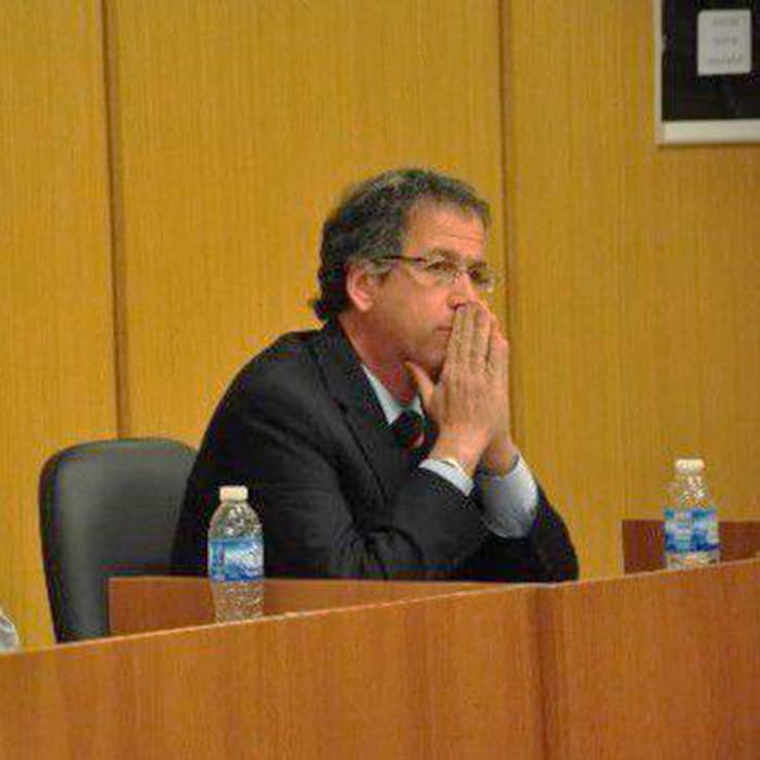 Aguiar pide que se designe a Jorge Crespo como Procurador