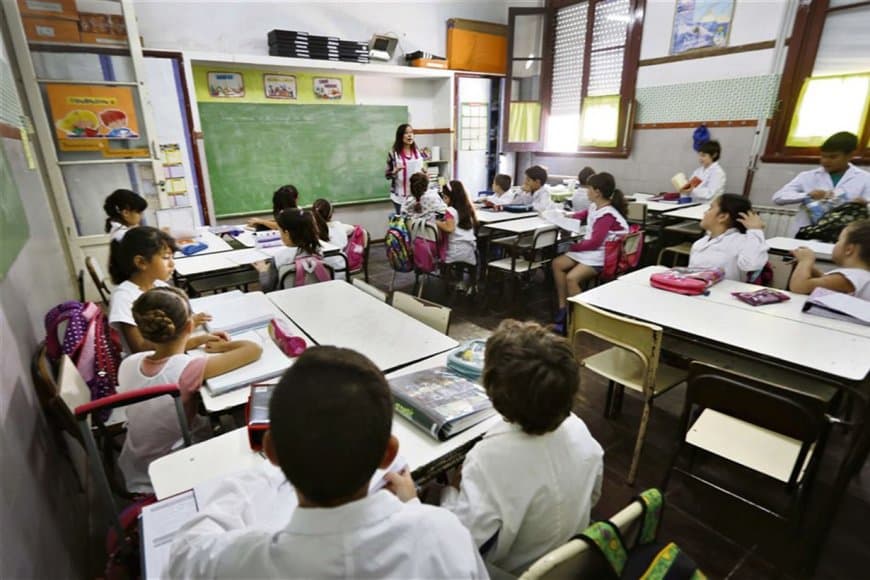 Las charlas de Educación sexual en una escuela de Viedma ayudó a que niñas abusadas contarán a sus docentes dos hechos con distintos autores