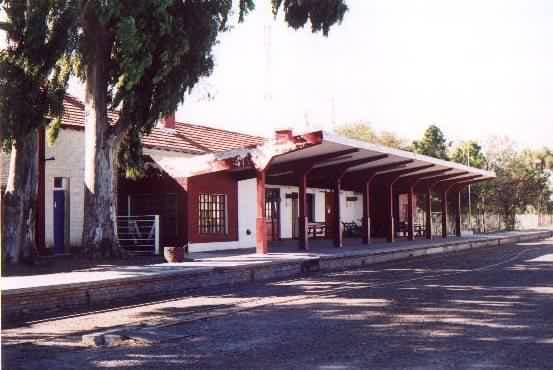 Fue detenido después de romper una valla en la estación de tren
