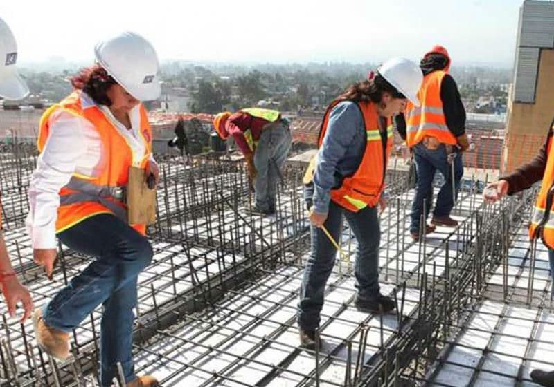 Desde trabajo respaldan la iniciativa de incorporar mujeres a la obra pública