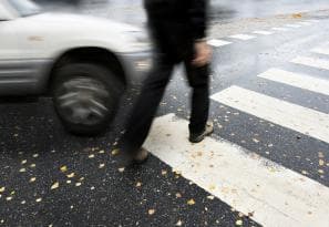 Fue atropellado cuando iba a trabajar y ahora tendrán que pagarle por su incapacidad