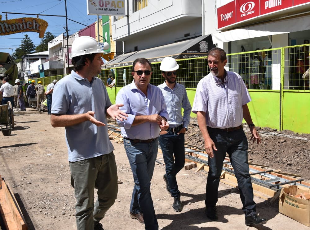 «Más allá de los inconvenientes que pueda ocasionar el desarrollo de la calle Buenos Aires, será un gran beneficio» dijo Pesatti