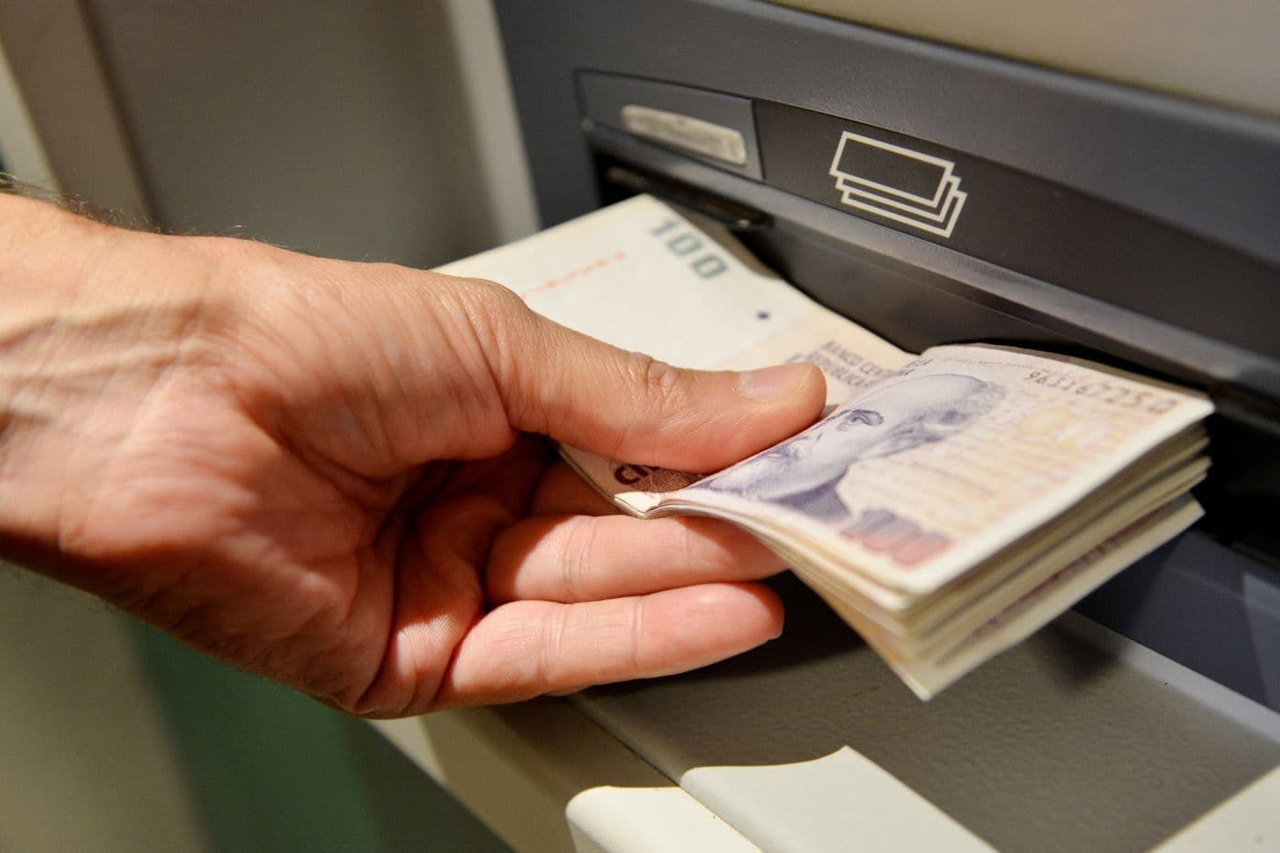 El 4 de Octubre comienza el pago de sueldos a los empleados públicos