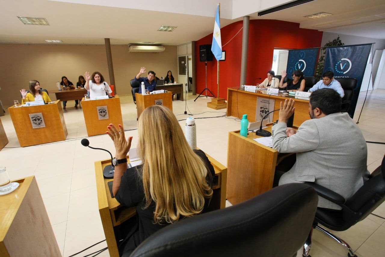 Fue aprobada en segunda vuelta la Ordenanza Tarifaria 2023 por el Deliberante de Viedma