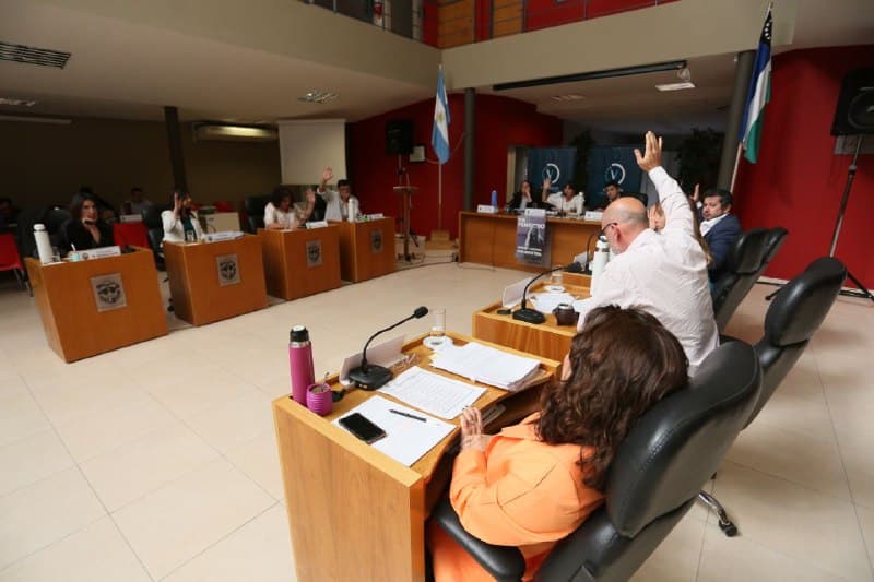 Los concejales de Viedma por mayoría aprobaron el presupuesto municipal 2024