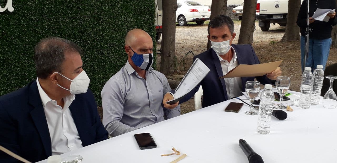 Se licitó las primeras obras del plan Argentina Hace para Viedma
