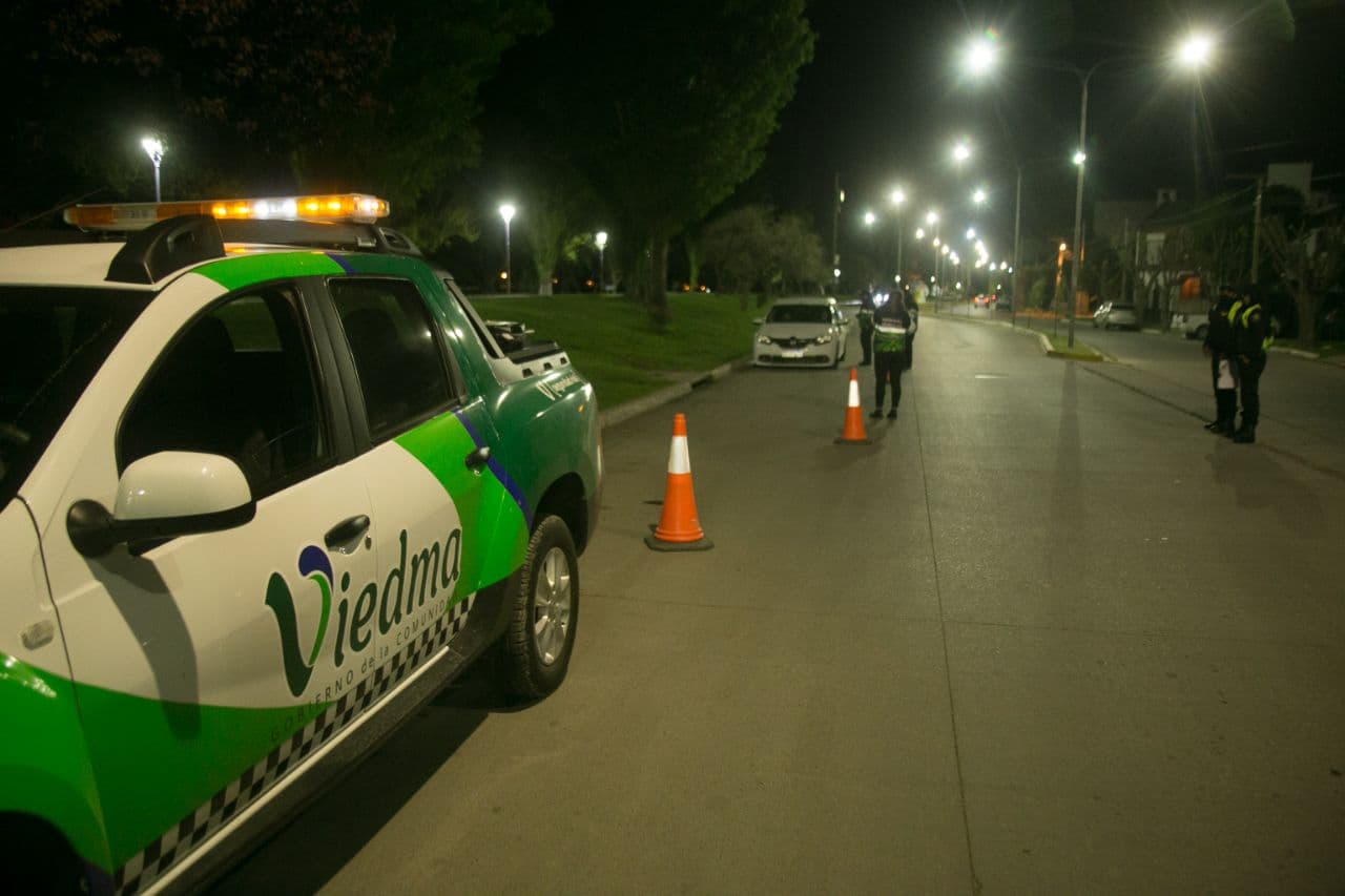 Atropelló a un policía y lo arrastró varías cuadras hasta caer, el conductor fue detenido