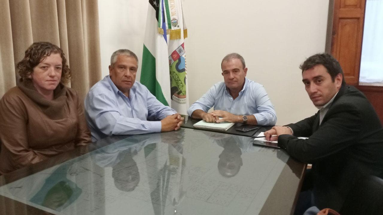 Pesatti y todo el gobierno de Viedma se pusieron a disposición para difundir las medidas preventivas y llevar calma a la comunidad