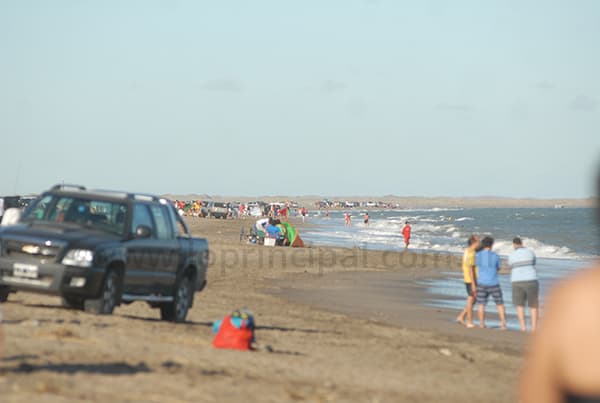 Cerraron las playas de la boca