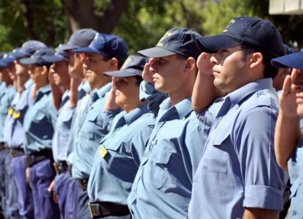 Policía y del SPP recibirán retroactivo del aumento sobre conceptos no remunerativos