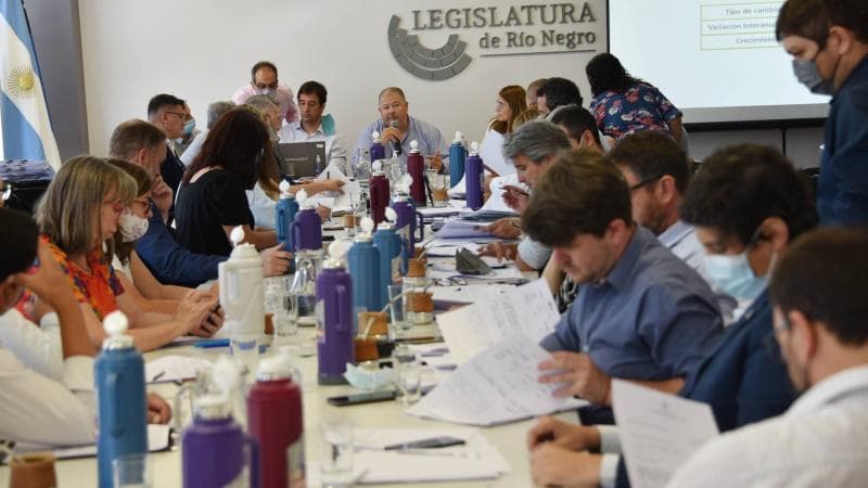 Dictamen favorable por mayoría obtuvo el Presupuesto 2022 en la comisión legislativa